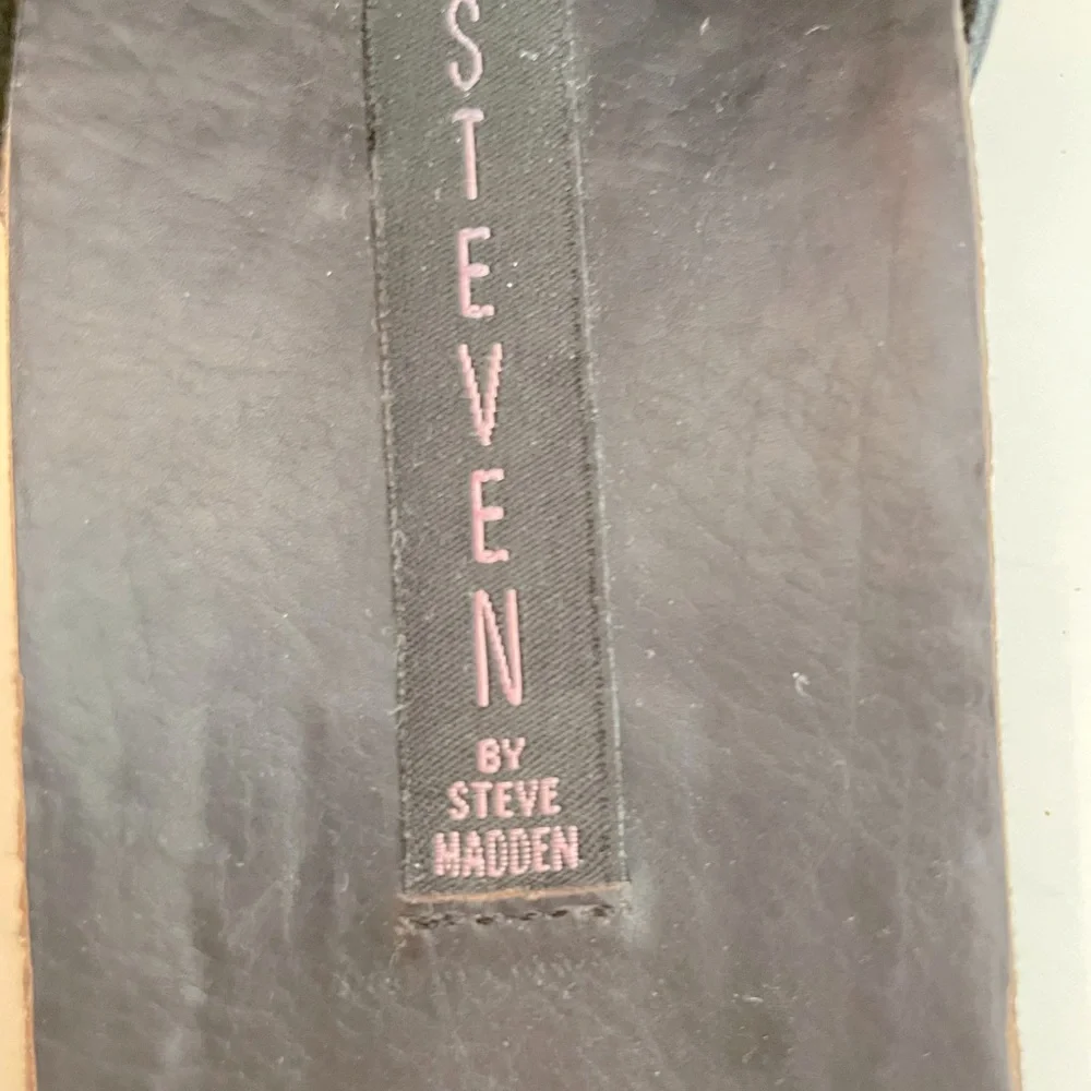 NWOT Steve Madden Sandals Size 10. - Picture 5 of 5
